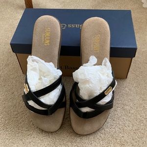 G H Bass Women’s Sandals NWT